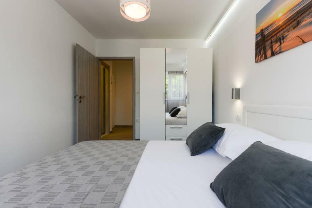 Reza Luxury Apartment 扎达尔 外观 照片