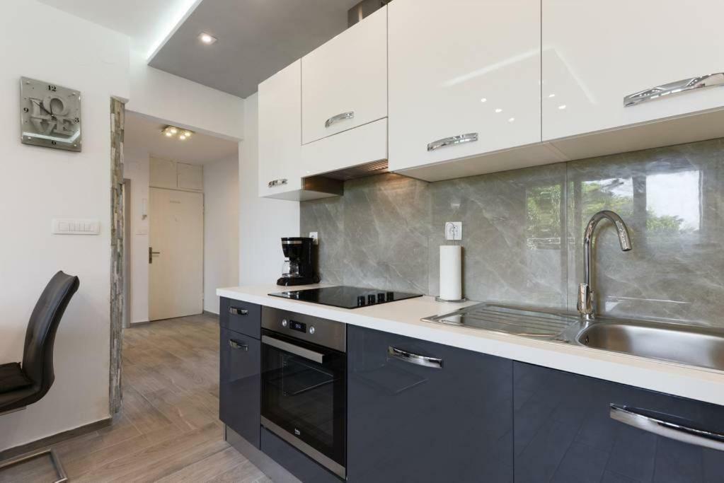 Reza Luxury Apartment 扎达尔 外观 照片