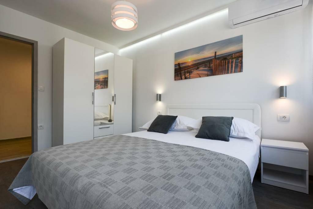 Reza Luxury Apartment 扎达尔 外观 照片